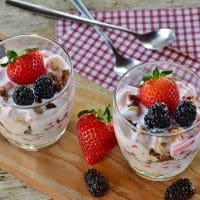 strawberry dessert, strawberries, blackberries-2191973.jpg